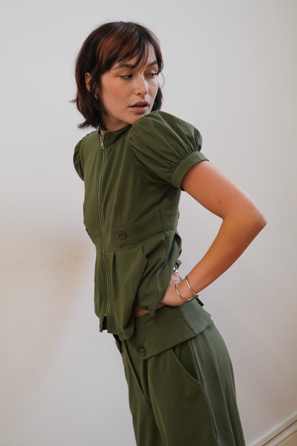 The Vera Zip - Khaki Jersey