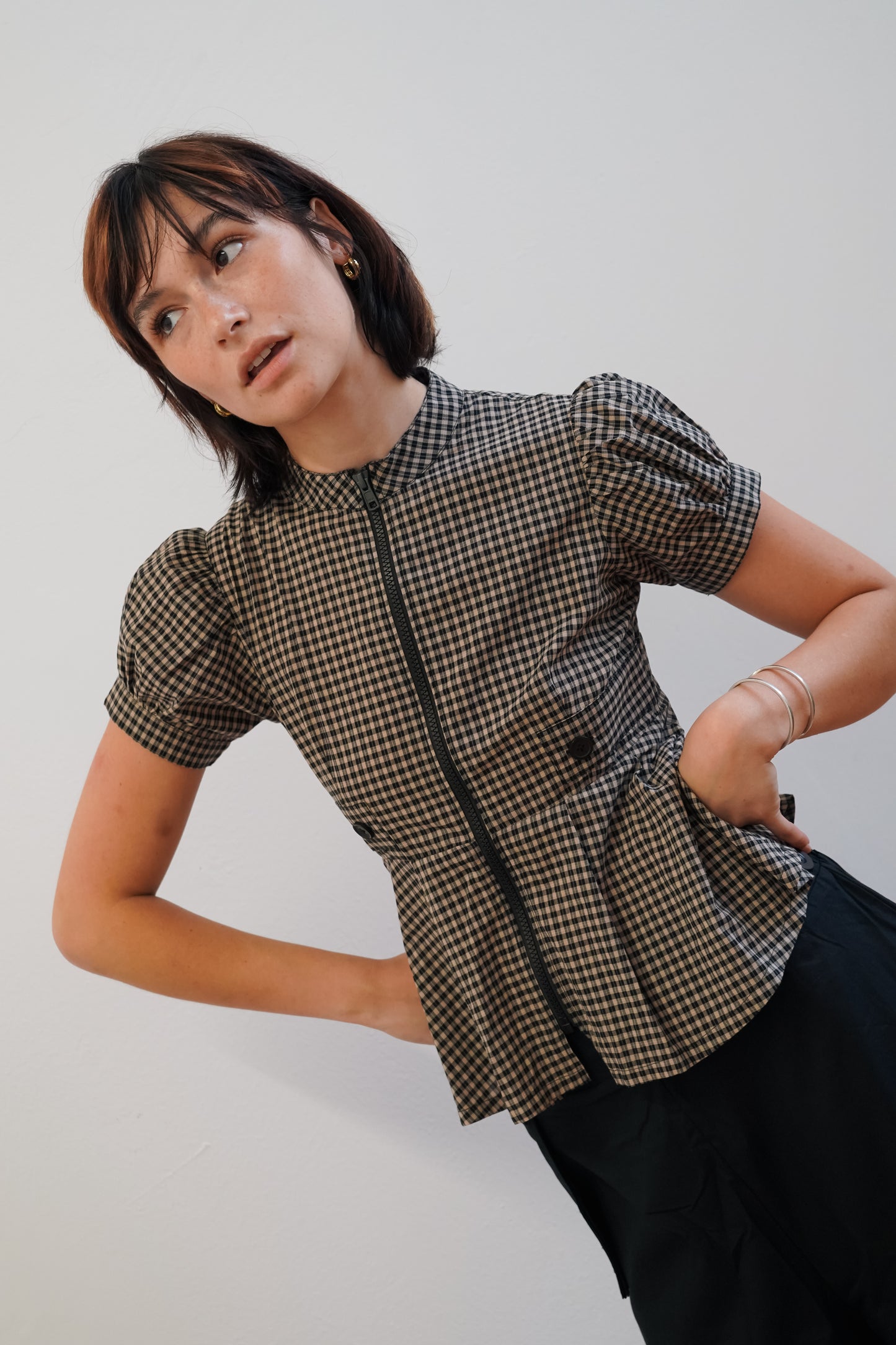The Vera Zip - B&W Check